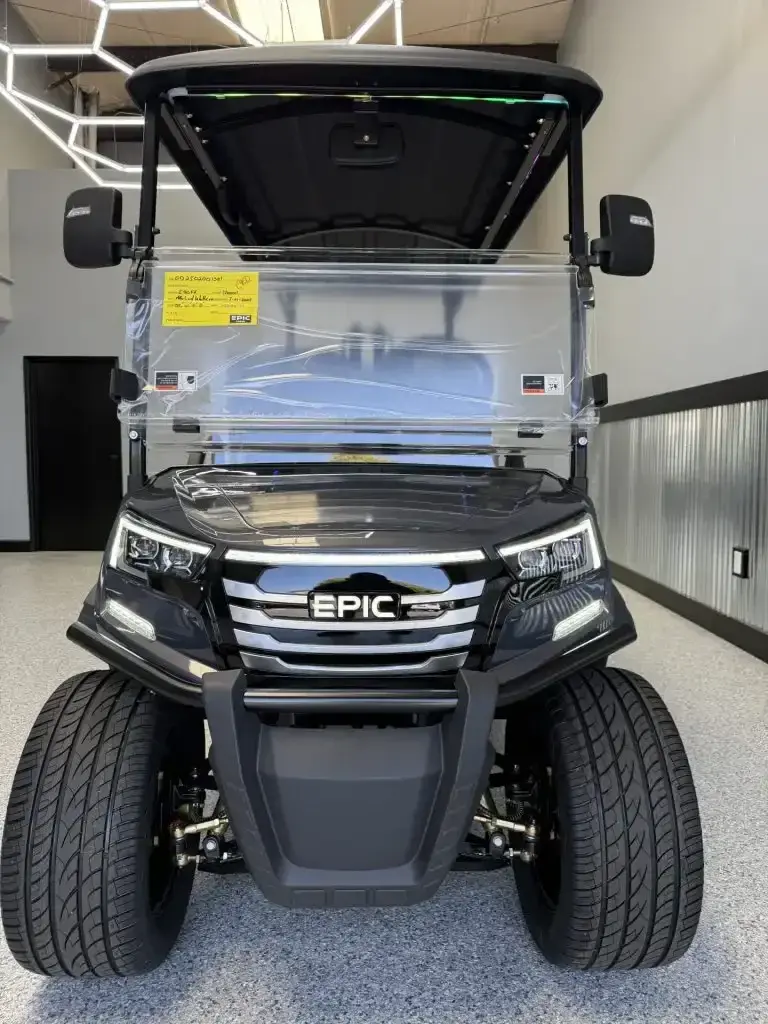 2025 Epic Carts E40FX photo 2