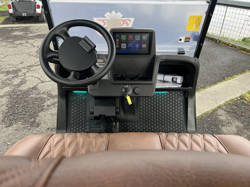 2026 E-Z-GO Freedom ELiTE Lithium photo 4
