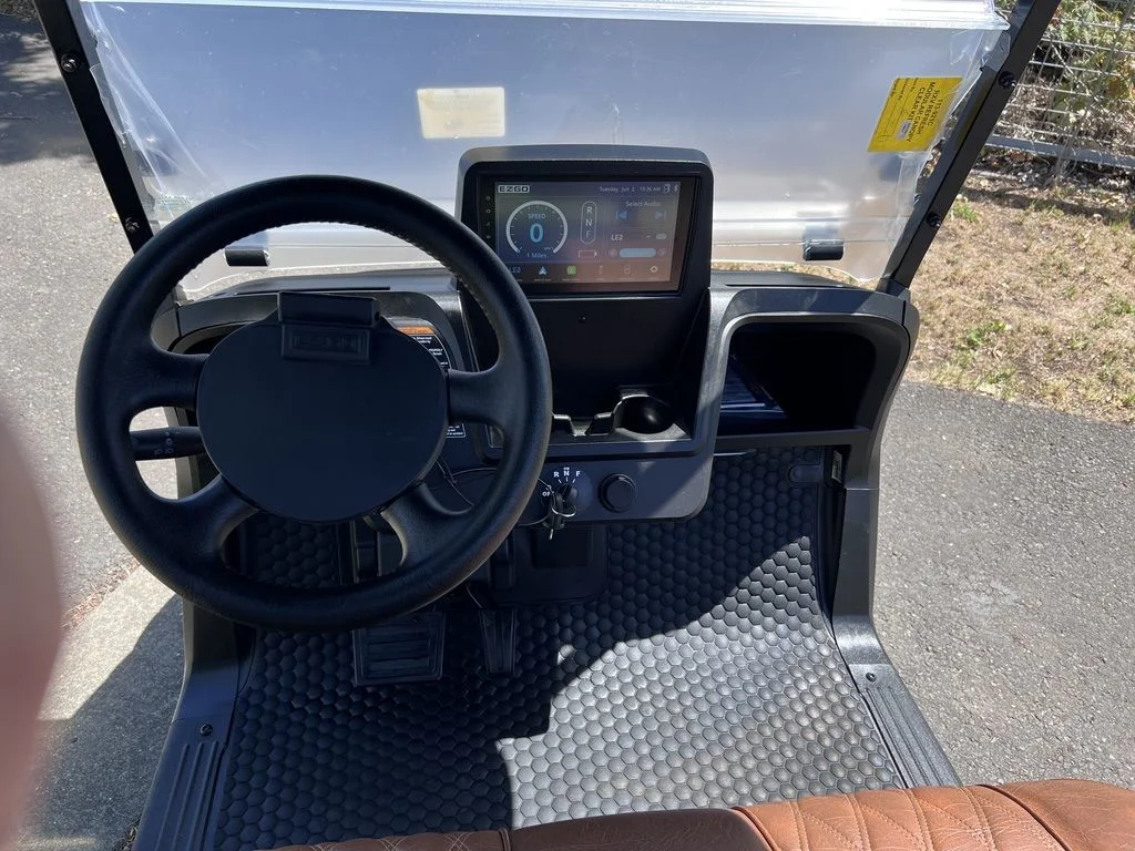 2026 E-Z-GO Freedom ELiTE Lithium photo 8