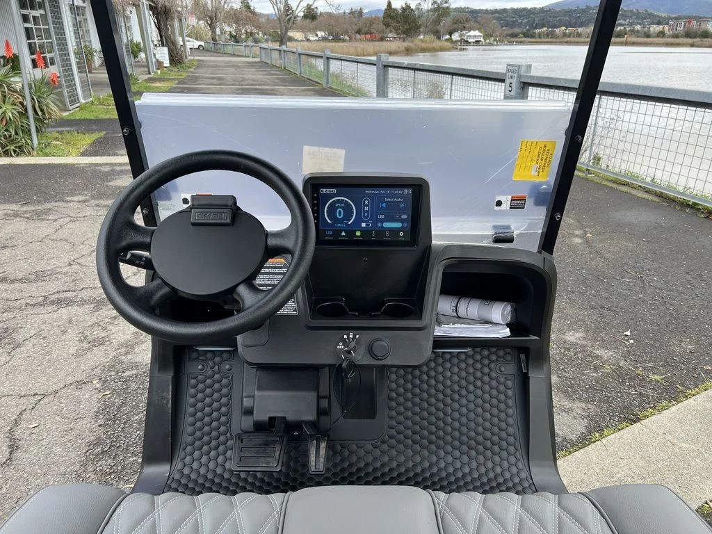 2026 E-Z-GO Freedom ELiTE Lithium photo 5
