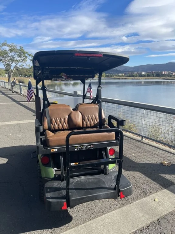 2026 E-Z-GO RXV ELiTE Lithium photo 2