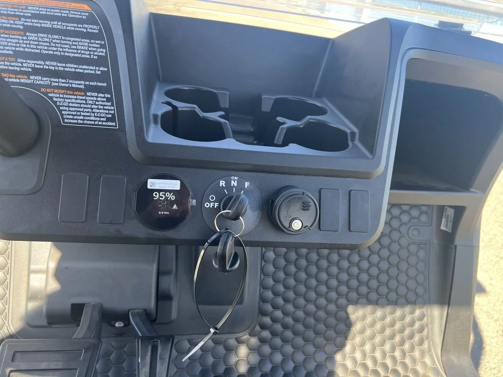 2026 E-Z-GO Freedom ELiTE Lithium photo 4