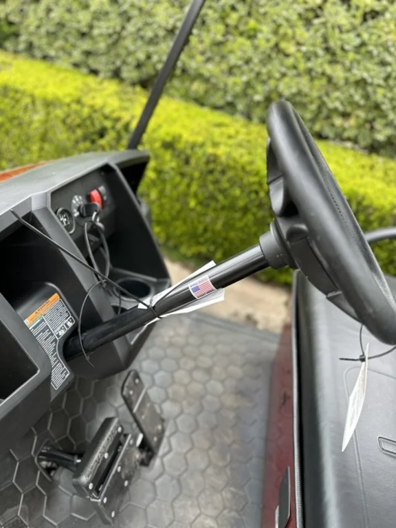 2024 E-Z-GO Valor 48V Electric photo 2