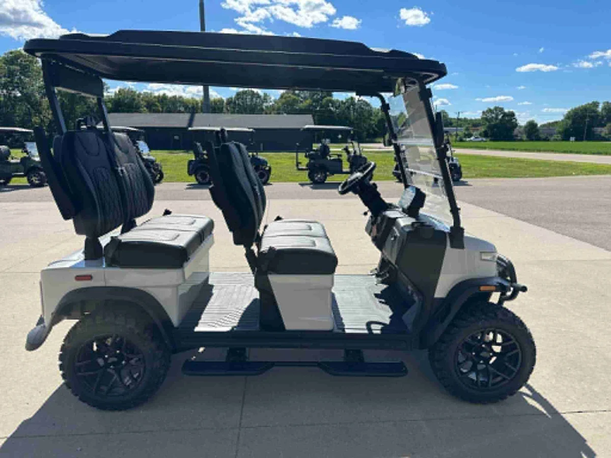 2026 Denago Rover XL photo 8