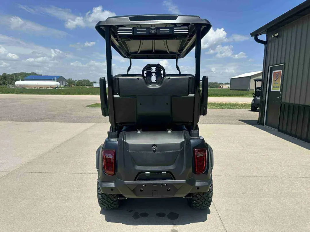 2027 Evolution D5 Maverick photo 5