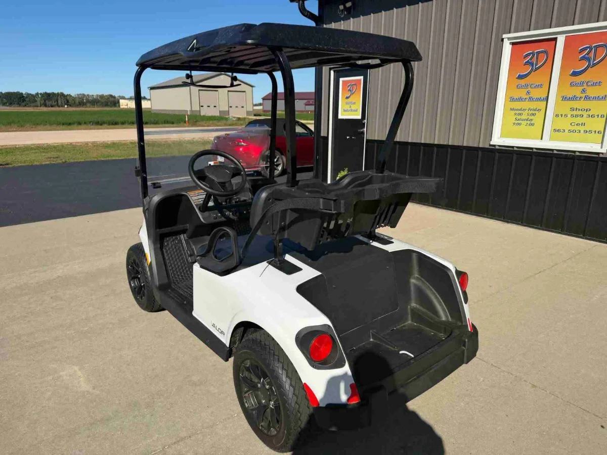 2026 E-Z-GO RXV VALOR 2 S+ photo 3