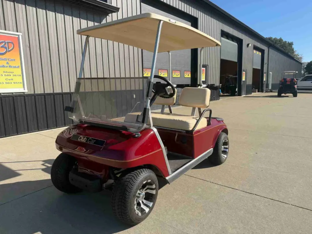 1999 Club Car DS photo 2