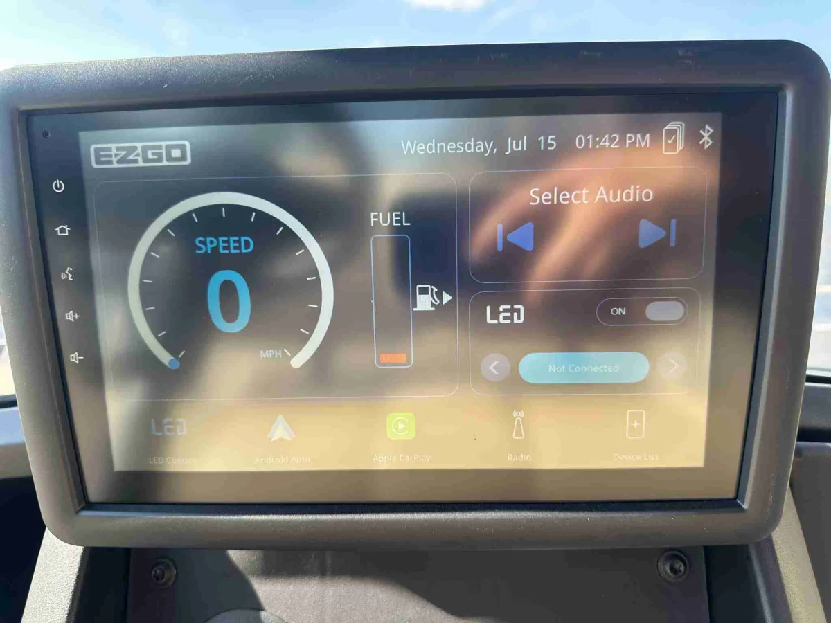 2027 E-Z-GO Express 6 Touring ST photo 15