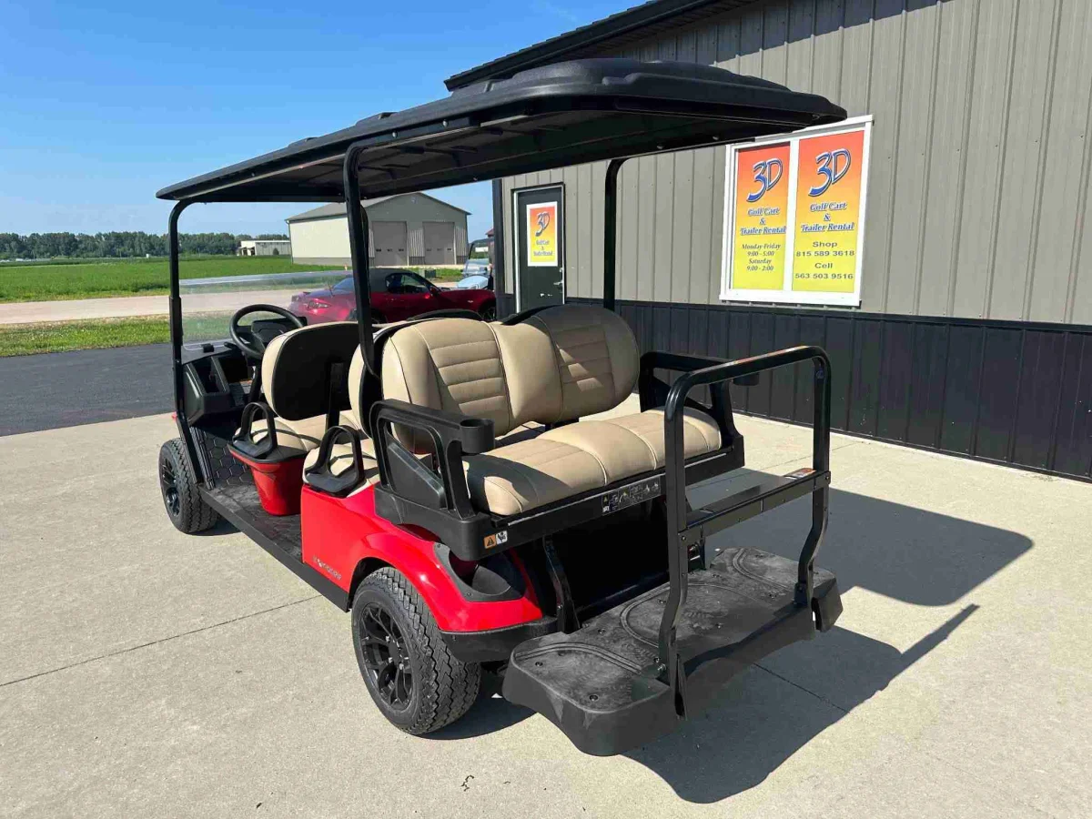 2027 E-Z-GO Express 6 Touring ST photo 4