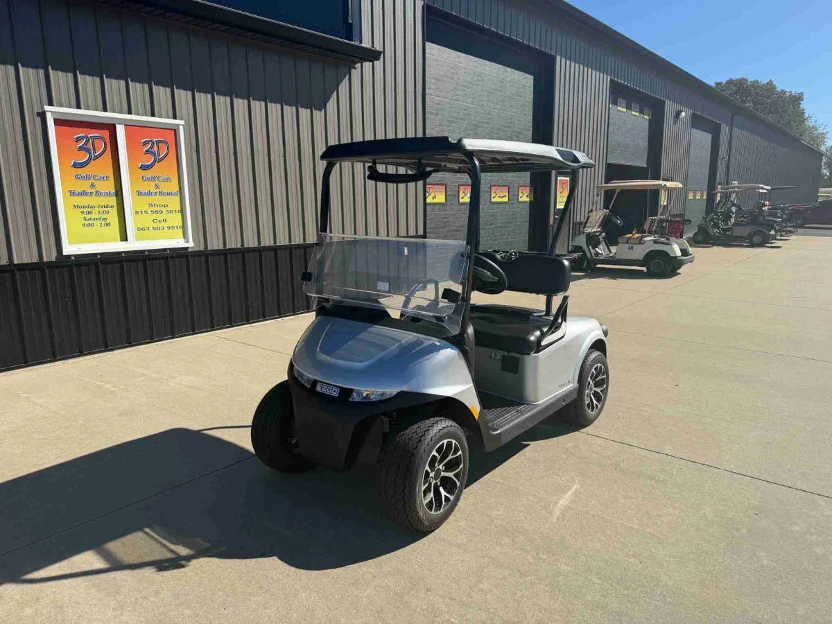 2026 E-Z-GO RXV VALOR 2 S+ photo 1
