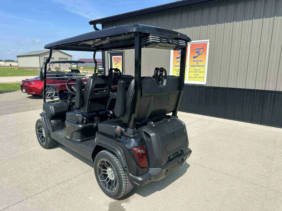2027 Evolution D5 Ranger photo 3