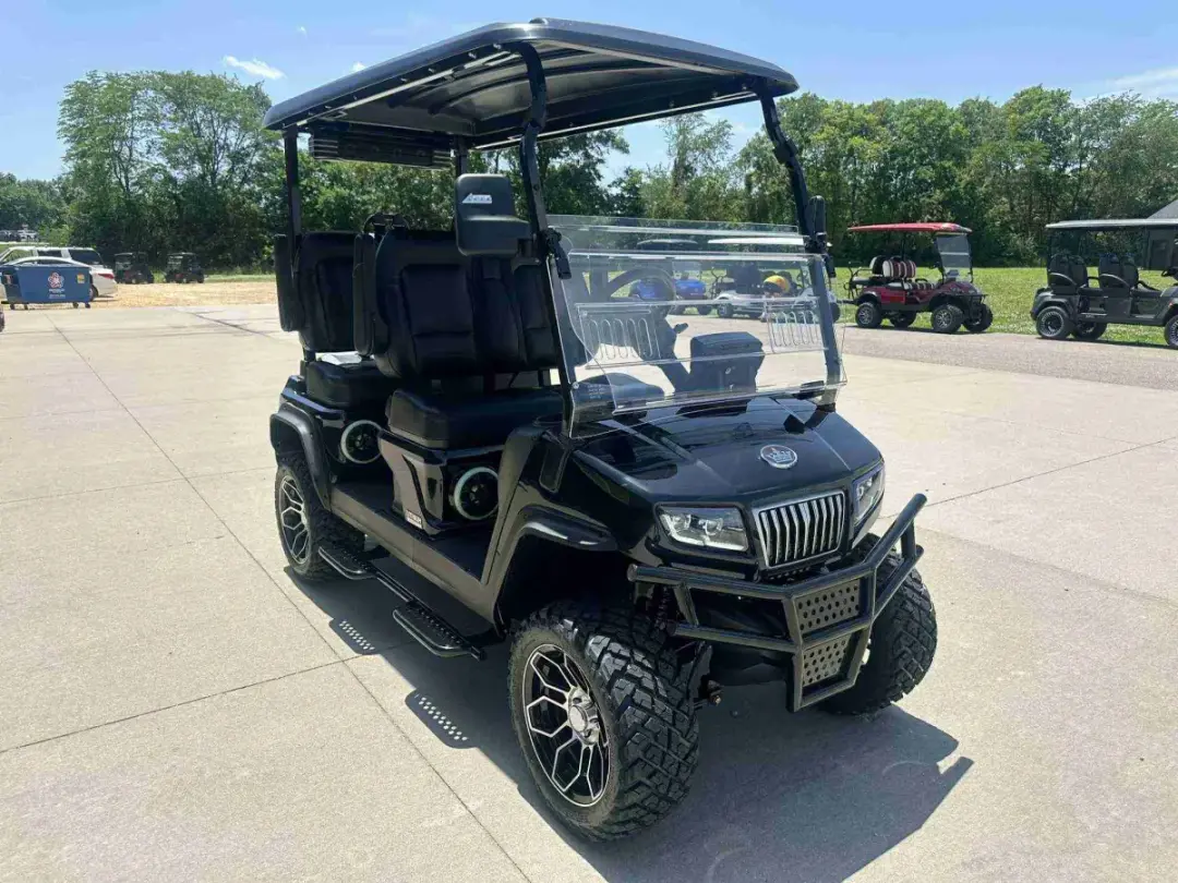 2027 Evolution D5 Maverick photo 10