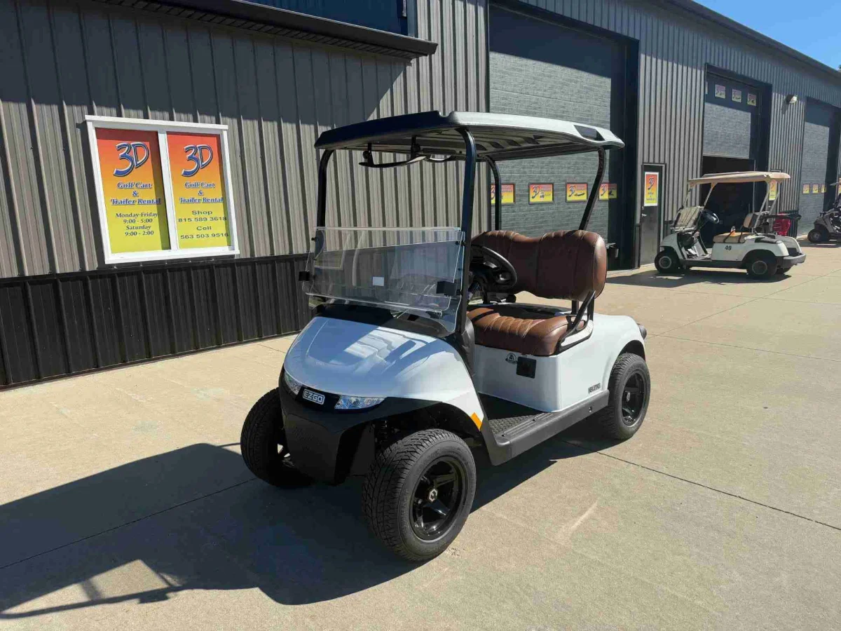 2026 E-Z-GO Freedom photo 1