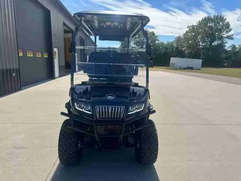 2025 Evolution D5 Maverick photo 11