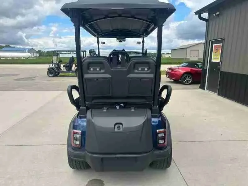 2026 Epic Carts E40FX photo 5