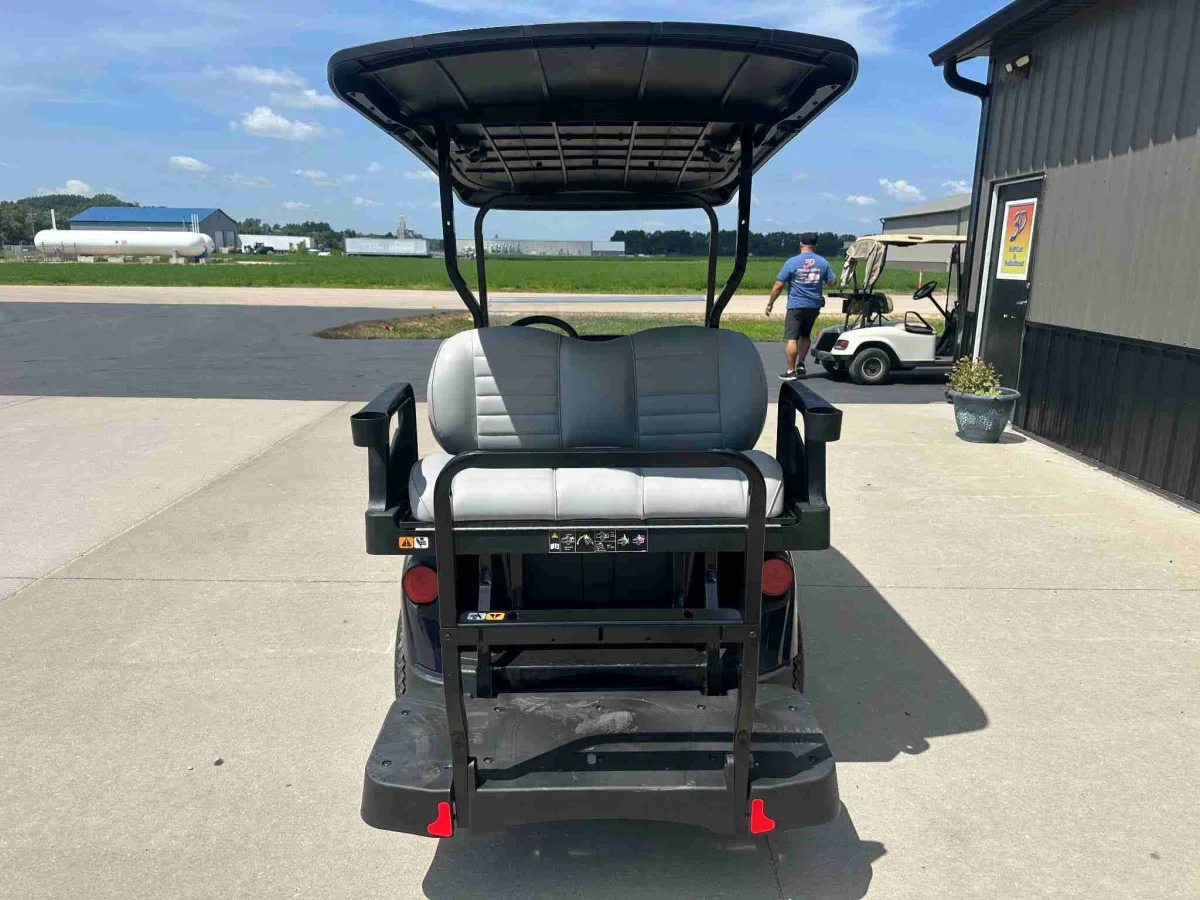 2027 E-Z-GO RXV 4 TOURING ST ELITE photo 5