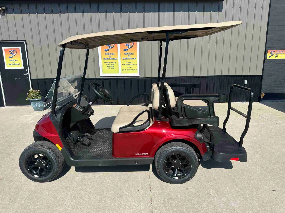 2027 E-Z-GO Valor photo 3