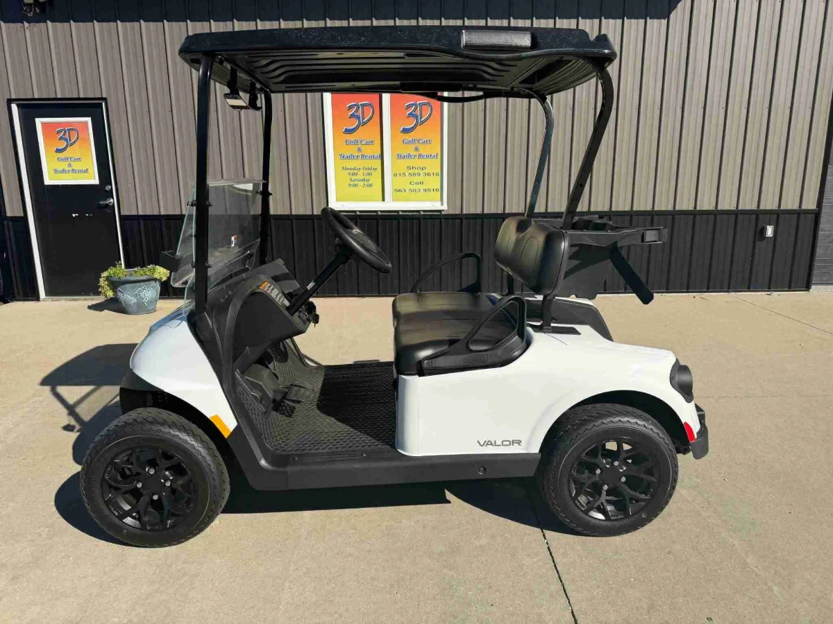2026 E-Z-GO RXV VALOR 2 S+ photo 2