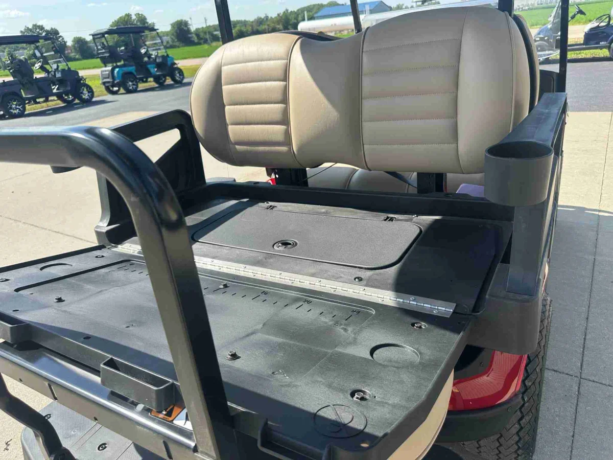 2027 E-Z-GO EXPRESS 4 TOURING ST photo 8