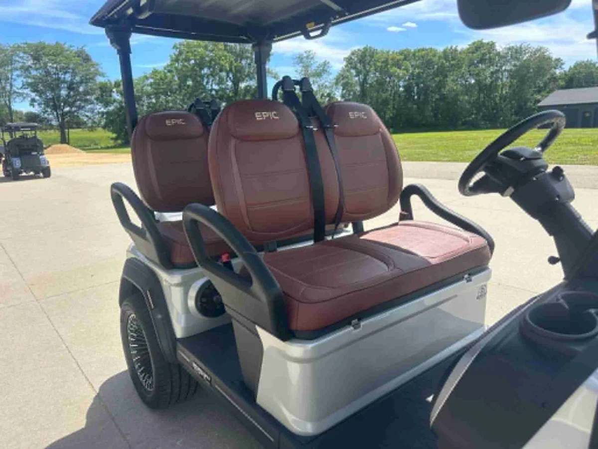 2026 Epic Carts E40FX photo 13