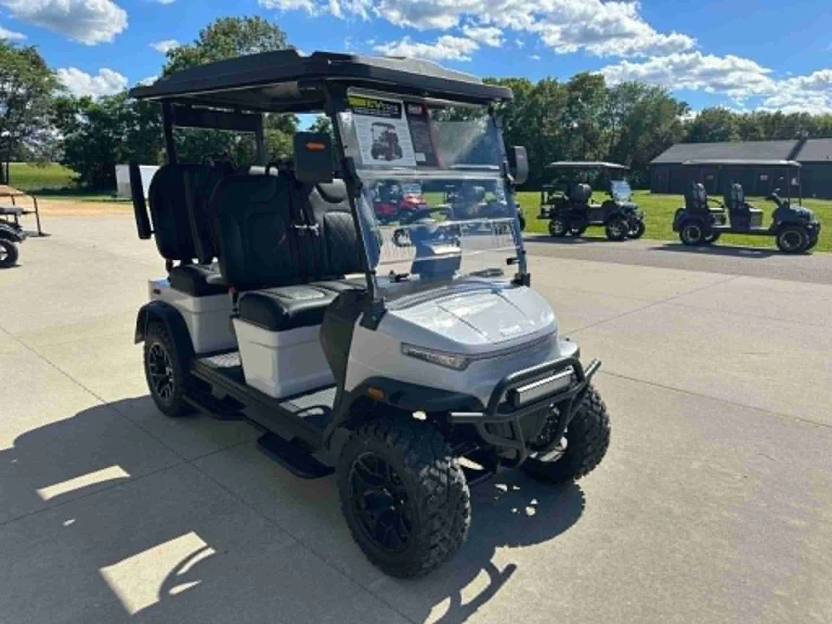 2026 Denago Rover XL photo 9