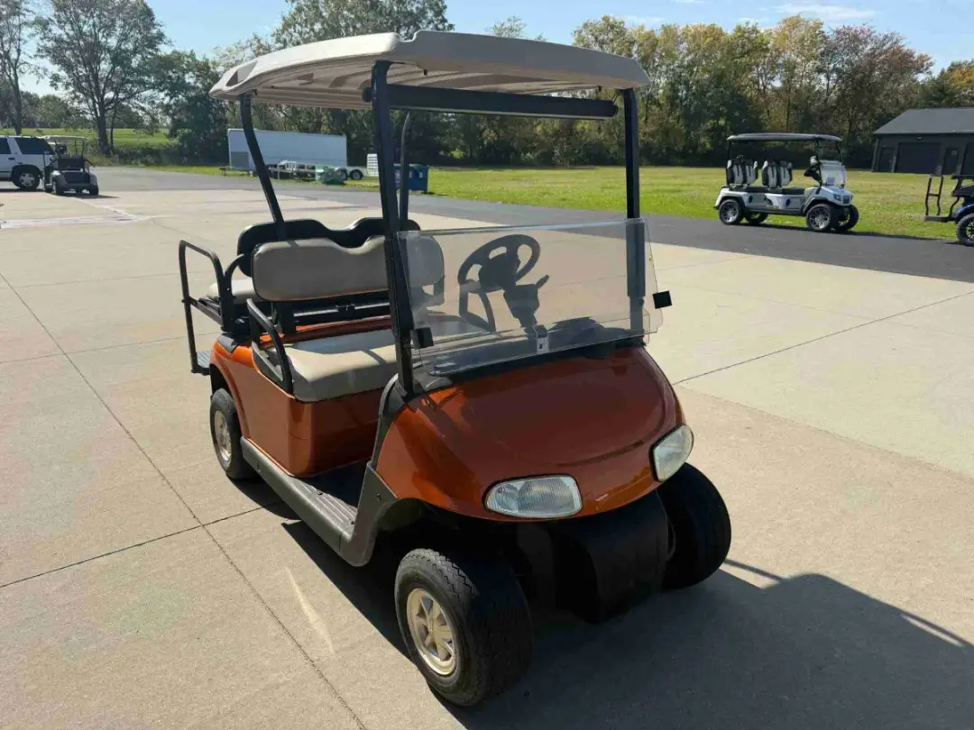 2010 E-Z-GO RXV photo 10