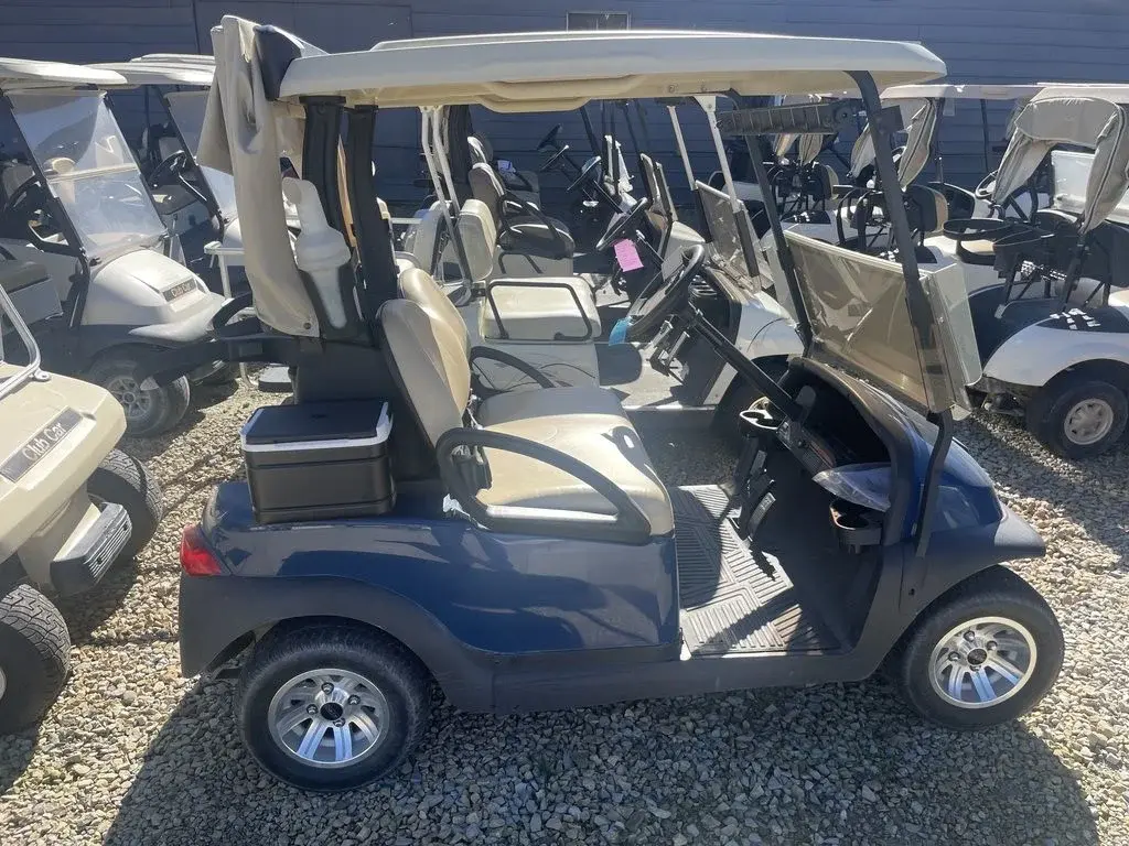 2014 Club Car Precedent photo 3