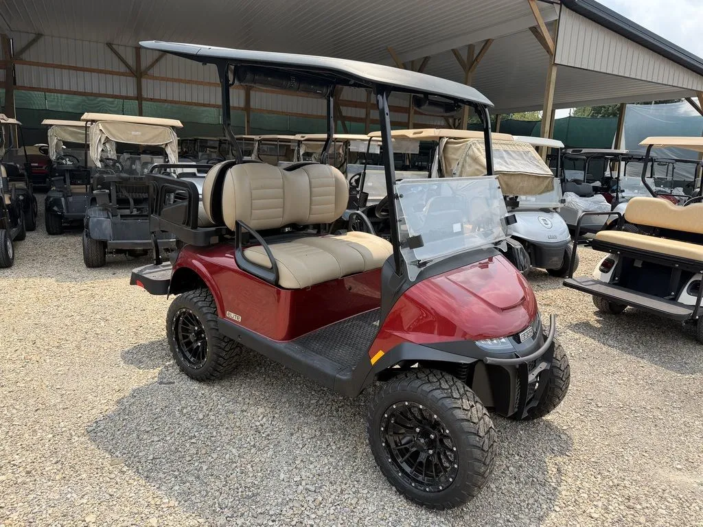 2026 E-Z-GO RXV ELiTE Lithium photo 2