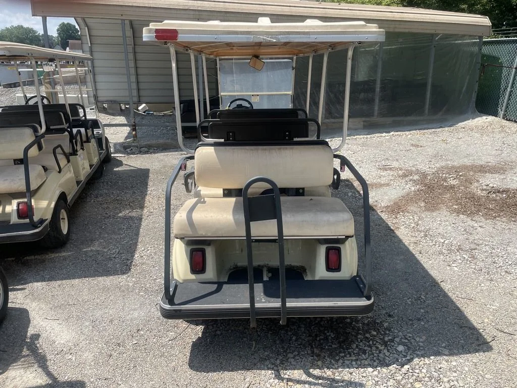 2018 Club Car Villager 8 photo 2