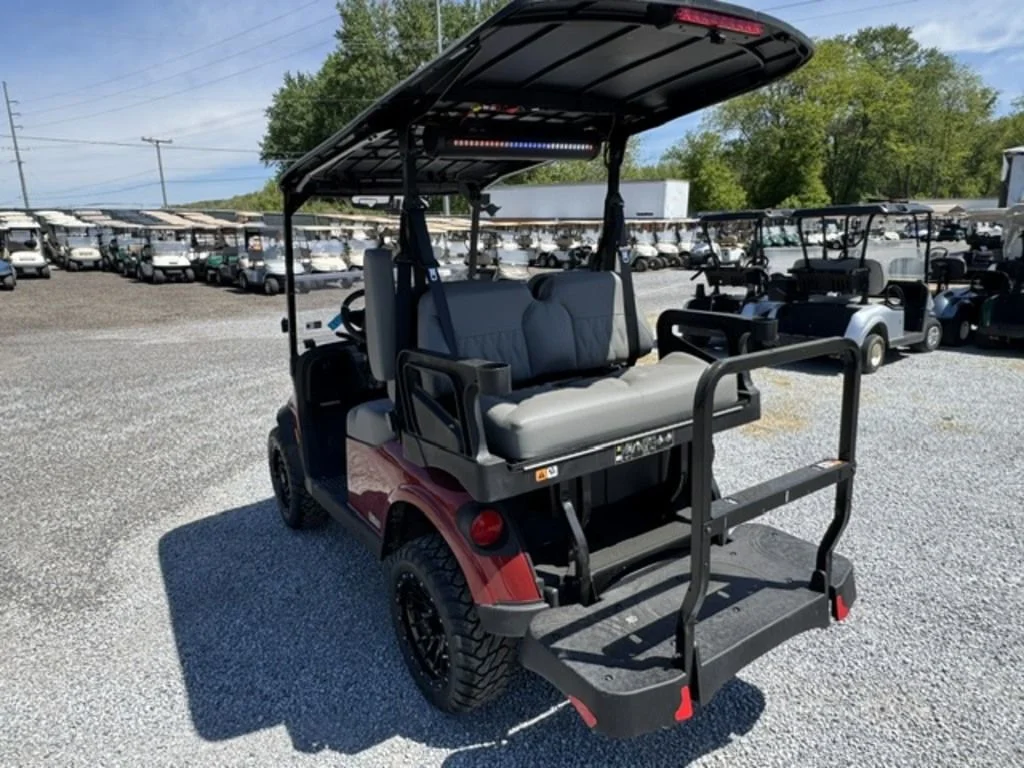 2026 E-Z-GO RXV ELiTE Lithium photo 2