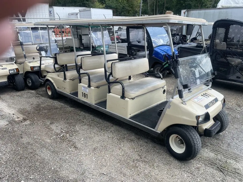 2011 Club Car Villager 8 photo 3