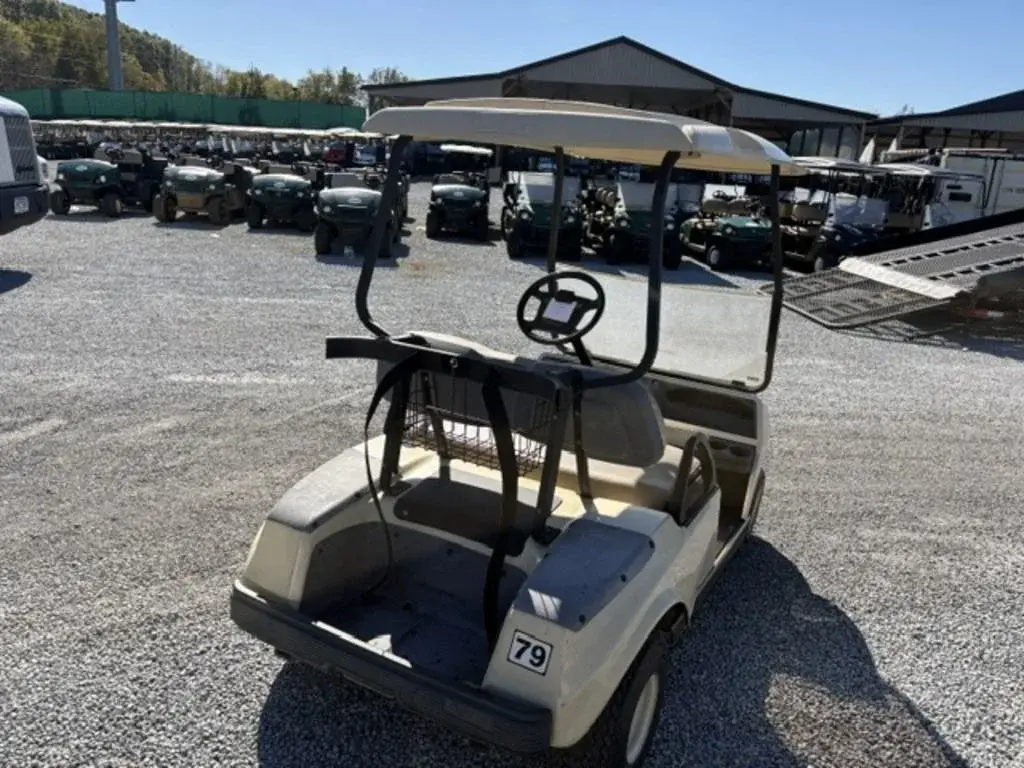 2008 Club Car DS photo 3