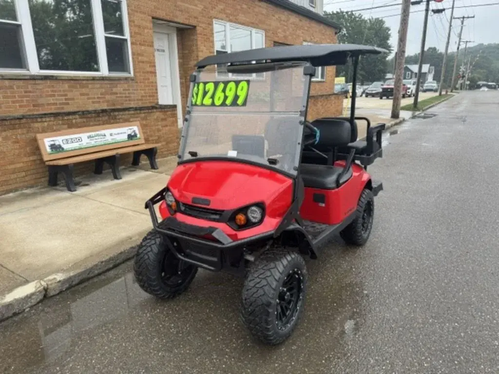 2026 E-Z-GO Express photo 1
