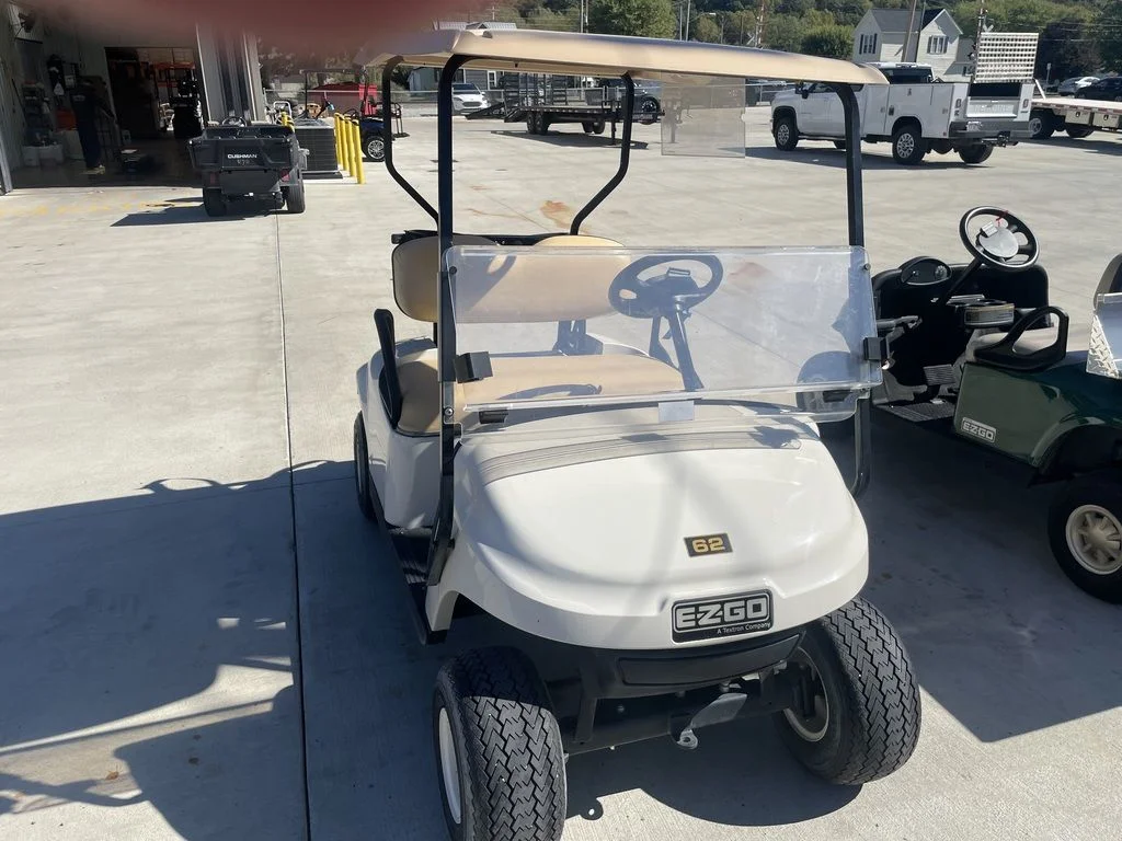 2020 E-Z-GO TXT photo 4