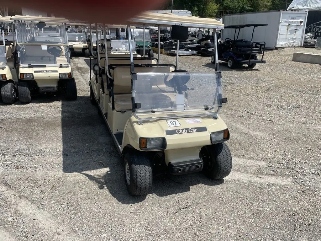2017 Club Car Villager 8 photo 4