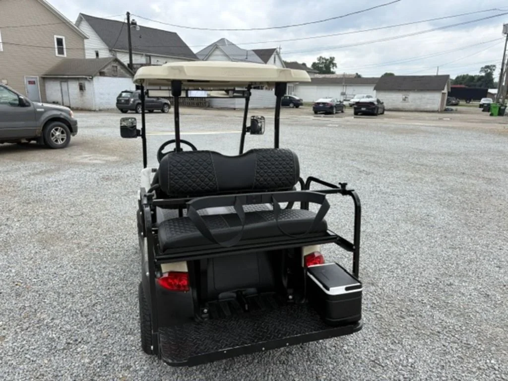 2014 Club Car Precedent photo 3