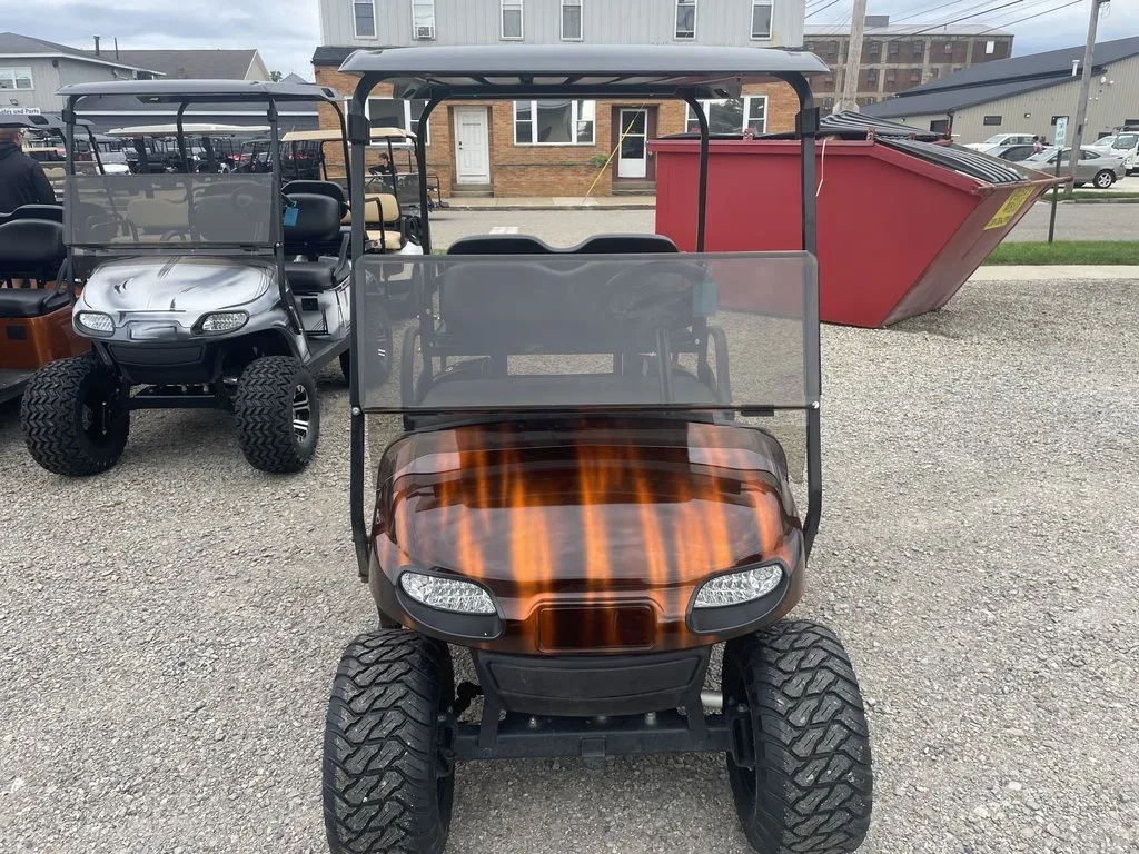 2019 E-Z-GO TXT photo 4