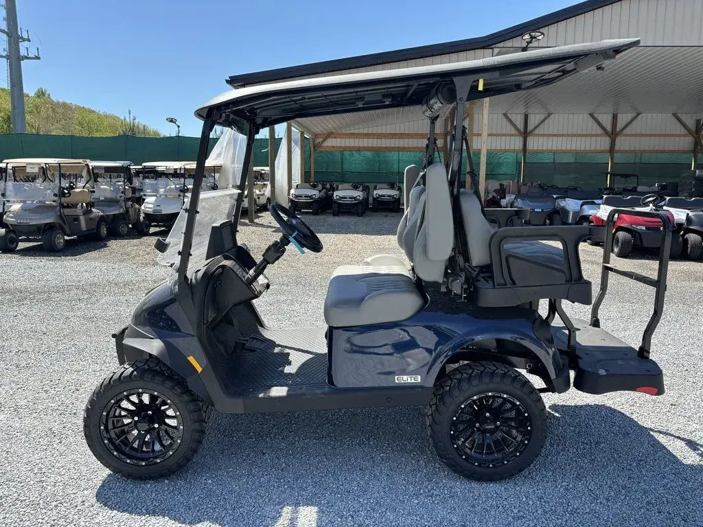 2026 E-Z-GO RXV ELiTE Lithium photo 3