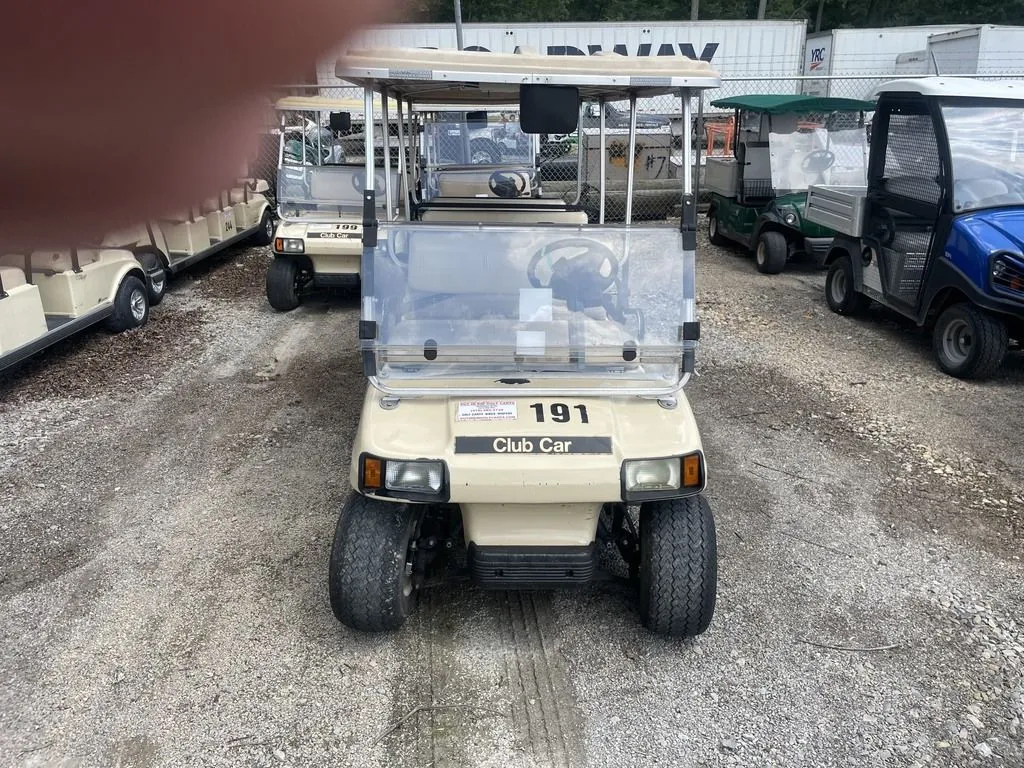 2011 Club Car Villager 8 photo 4