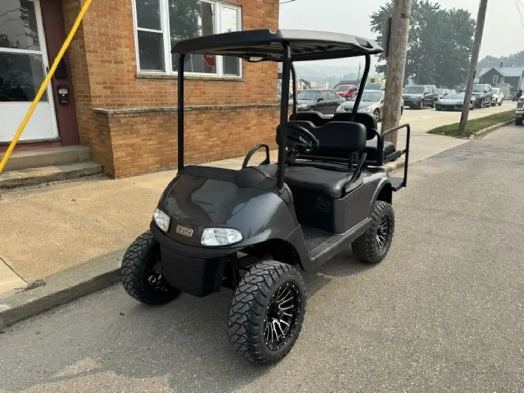 2020 E-Z-GO TXT photo 1