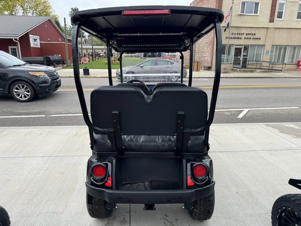 2026 E-Z-GO Liberty ELiTE Lithium photo 4