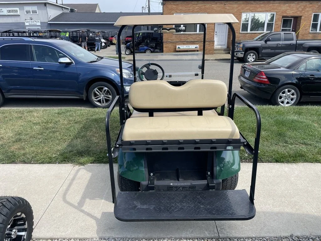 2014 E-Z-GO TXT photo 2