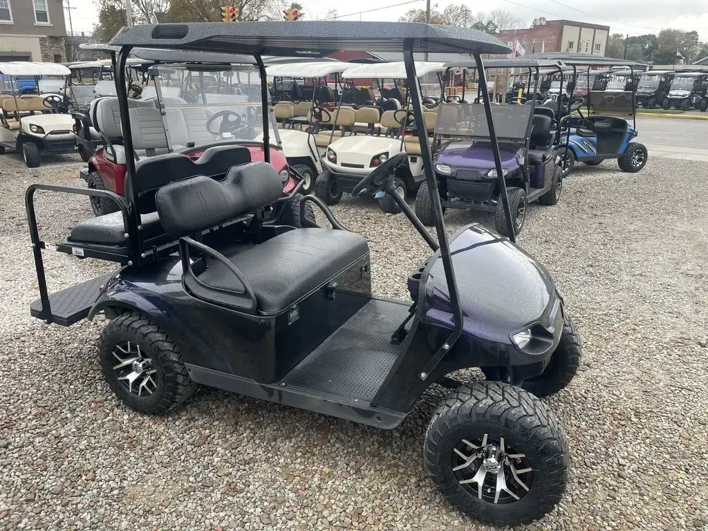 2018 E-Z-GO TXT photo 3