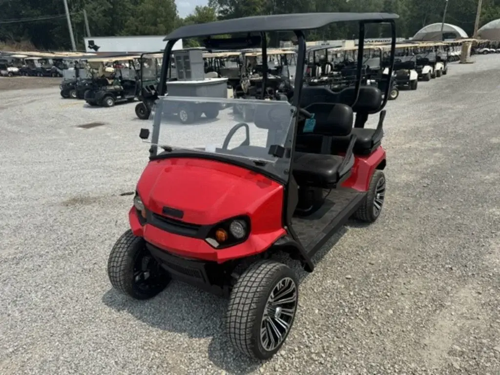 2026 E-Z-GO Liberty ELiTE Lithium photo 1