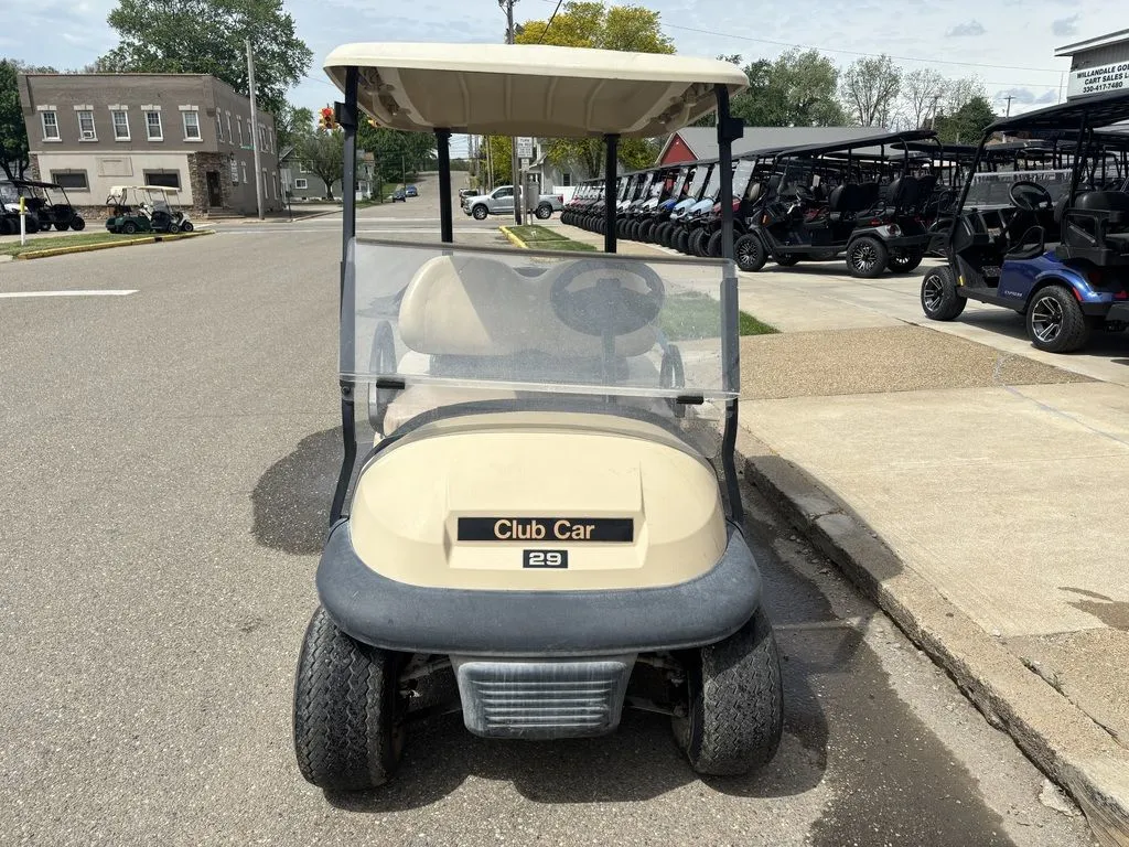 2014 Club Car Precedent photo 4