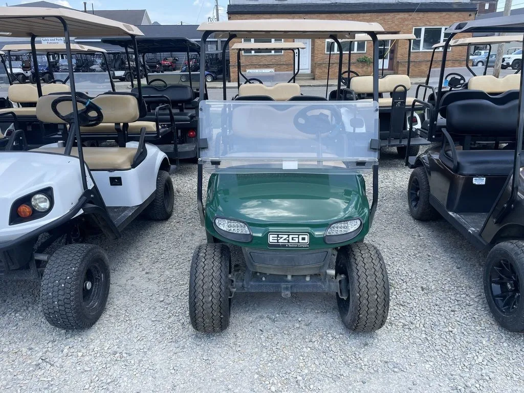2021 E-Z-GO TXT photo 4