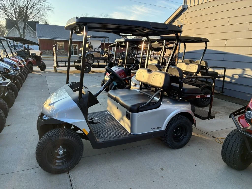 2026 E-Z-GO Valor 48V Electric photo 3