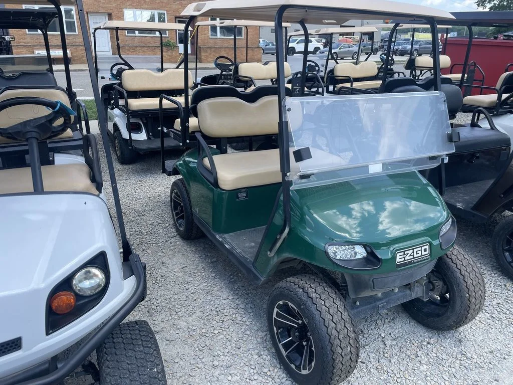 2021 E-Z-GO TXT photo 3