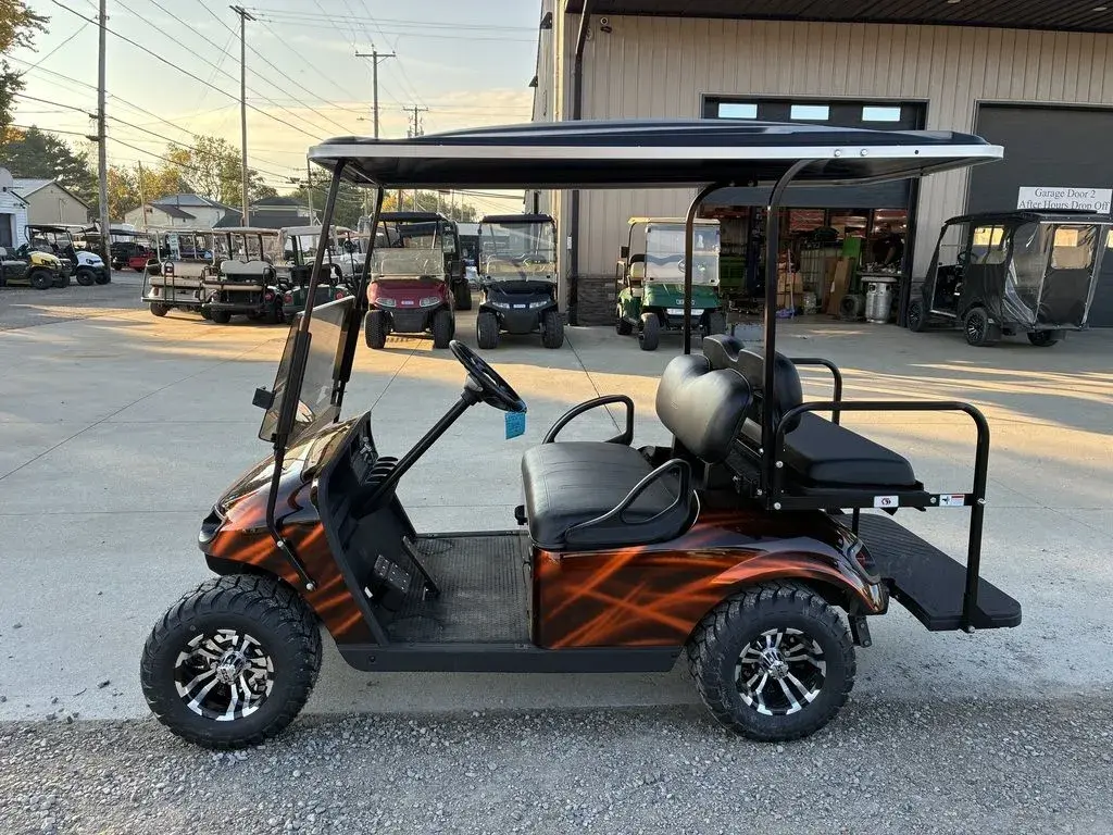 2012 E-Z-GO TXT photo 3