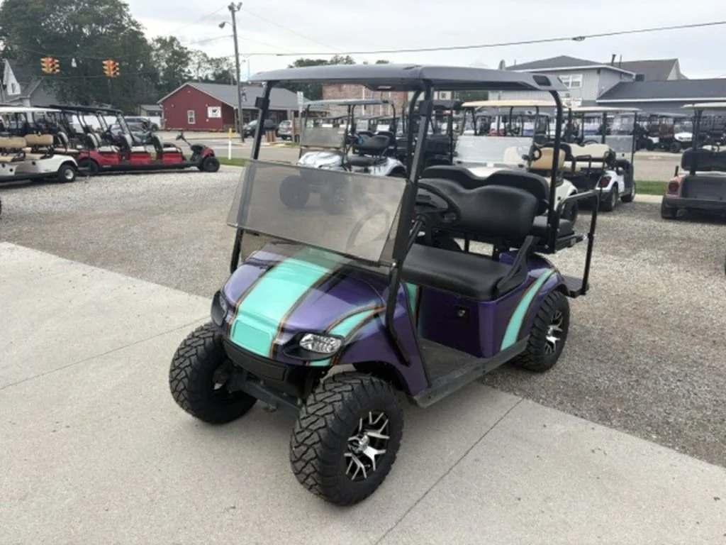 2012 E-Z-GO TXT photo 1